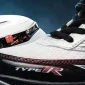 Sepatu anak Honda Civic Type R hasil kolaborasi Honda dan Achilles hadir dengan desain sporty khas Type R serta pilihan warna menarik.(Foto: Doc. Achilles)