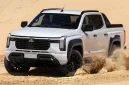 Mitsubishi Triton facelift diprediksi membawa sejumlah sentuhan desain dan teknologi dari Pajero terbaru.(Foto : carscoops)
