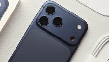 Ilustrasi iPhone 17 dan bocoran iPhone 18 yang akan diperkenalkan Apple dalam Apple Event September 2026.(Foto : KOMPAS.com/Caroline Saskia Tanoto)
