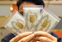 Harga emas Antam dan emas Pegadaian turun pada perdagangan Senin, 7 September 2026.(Foto : M RISYAL HIDAYAT/kompas.com)