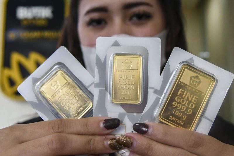 Harga emas Antam hari ini berada di level Rp2.640.000 per gram.(Foto : ANTARA/GALIH PRADIPTA)