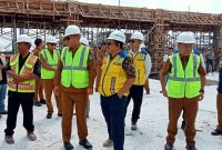 Wako Alfin meninjau langsung progres pembangunan Pasar Sungai Penuh, Selasa (1/9/2026).
