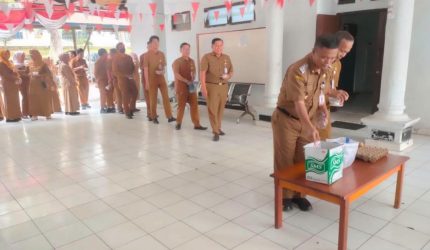 ASN Diskominfosta Sungai Penuh menjalankan Program 3S untuk penanganan stunting.
