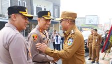 Wali Kota Alfin menyambut Kapolres Kerinci yang baru di Mapolres Kerinci, 14 September 2026.