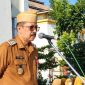 Asisten III Setda Kota Sungai Penuh M. Rasyid memimpin apel Senin ASN di halaman Kantor Wali Kota Sungai Penuh.