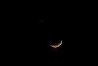 Bulan Sabit dan Venus Bersanding di Langit Indonesia, Bikin Takjub Foto: x.com