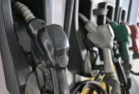 Krisis energi Eropa semakin meningkat seiring kenaikan harga bahan bakar dan ketegangan geopolitik.(Foto : Ilustrasi nozzle pengisian bensin SPBU Shell) 