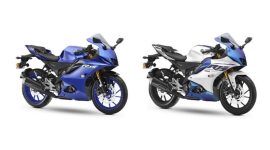 Yamaha R15 V4 Quickshifter mendapat pilihan warna Racing Blue dan Matte Pearl White di pasar India.(Foto : Yamaha/detik.com)