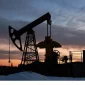 Harga minyak dunia menguat seiring meningkatnya ketegangan di Timur Tengah dan serangan Ukraina terhadap fasilitas energi Rusia.(Foto: Freepik/Artphoto_studio)