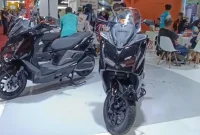 Yadea GT80 mengandalkan baterai ganda untuk mengejar jarak tempuh lebih dari 180 km dalam sekali pengisian daya.(Foto : Ist)
