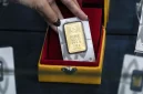 Harga emas batangan Antam naik Rp7.000 menjadi Rp2.572.000 per gram pada Sabtu, 17 Oktober 2026.(Foto : Liputan6.com/Johan Tallo)