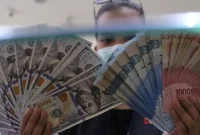  Rupiah melemah ke Rp 18.174 per dolar AS akibat tekanan global dan kenaikan harga minyak dunia. (Foto : Liputan6.com/Angga Yuniar)