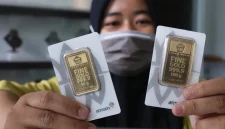 Harga emas Galeri24, Antam, dan UBS di Pegadaian turun pada Jumat (2/10/2026).(Foto : Liputan6.com/Angga Yuniar)