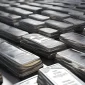 Harga perak Antam naik menjadi Rp41.200 per gram pada perdagangan Rabu (7/10/2026).(Ilustrasi perak-silver by AI/liputan6.com)