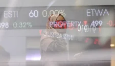 BEI mencatat tujuh IPO dengan dana Rp 2,16 triliun di tengah penurunan IHSG.(Foto : Liputan6.com/Angga Yuniar)