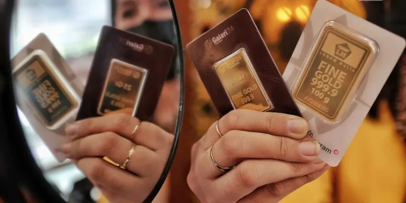 Harga emas Antam pada Minggu, 18 Oktober 2026, bertahan di Rp 2.572.000 per gram.(Foto : Liputan6.com/Angga Yuniar)