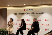 LG menghadirkan mesin cuci berteknologi AI dan berkapasitas besar untuk memenuhi kebutuhan rumah tangga modern. (Foto : Liputan6.com/Iskandar)