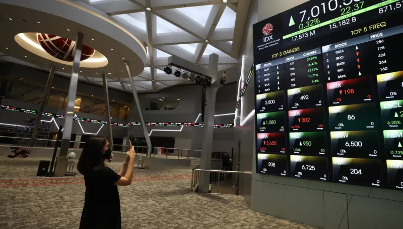  IHSG melemah 3,49% ke level 5.098,05 seiring tekanan pasar saham dan pelemahan rupiah.(Foto : Liputan6.com/Angga Yuniar)