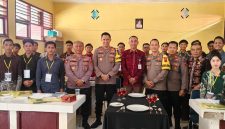 tanggal nya gabung
Kapolres Kerinci AKBP Hernawan Rizky Yudhantoro saat menyosialisasikan program POLIRAN di BLK Kabupaten Kerinci, Kamis (29/10/2026).