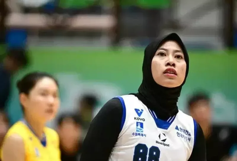 Debut Megawati Hangestri Pertiwi bersama klub barunya, Hyundai Hillstate, pada Kovo Cup 2026 berakhir dengan kekalahan telak. (KOVO)