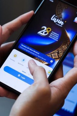 Bank Mandiri HUT 28: Promo Cashback Rp2,8 Juta