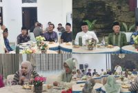 Suasana hangat dan penuh kekeluargaan mewarnai pertemuan Wali Kota Sungai Penuh bersama pengurus PKPS. ( Foto Diskominfo)