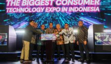 Indocomtech 2026 menghadirkan pameran teknologi dan promo gadget di JICC, Jakarta.