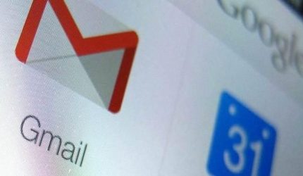 Google memperkuat keamanan Gmail dengan teknologi AI untuk mencegah penipuan email.