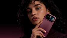 Itel A300+ varian warna Deep Cherry.(Itel)