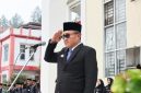 Wali Kota Sungai Penuh Alfin saat memimpin upacara peringatan Hari Kesaktian Pancasila 2026 di halaman Kantor Wali Kota Sungai Penuh, Kamis (1/10/2026).