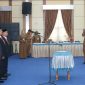 Keterangan foto:
Wali Kota Sungai Penuh Alfin melantik pimpinan Baznas Kota Sungai Penuh periode 2026–2031 di Aula Kantor Wali Kota, Selasa (6/10/2026).