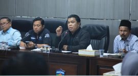 Komisi II DPRD Sungai Penuh menggelar hearing terkait dugaan Pertalite bermasalah.
