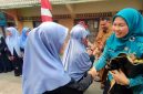 Sri Kartini Alfin saat menilai Lomba Ketapang Mas HATINYA PKK 2026.