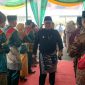 Wali Kota Sungai Penuh Alfin bersama Ketua TP-PKK menghadiri Rapat Paripurna HUT ke-27 Kabupaten Sarolangun, Senin (12/10).