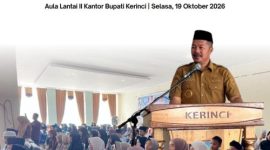 Bupati Kerinci Monadi membuka Seleksi Beasiswa Kerinci Cerdas Cabang Hafidz Al-Qur’an Tahun 2026 di Aula Lantai II Kantor Bupati Kerinci, Senin (19/10/2026) malam.(Foto : Kominfo Kerinci)