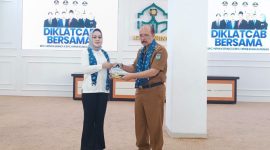 Asisten III M. Rasyid membuka Diklatcab Bersama HIPMI Kerinci dan Sungai Penuh.