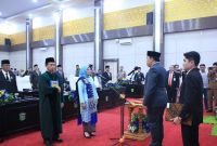 Rapat Paripurna Pengucapan Sumpah/Janji PAW Anggota DPRD Kota Sungai Penuh, Selasa (20/10).