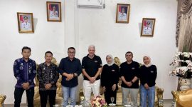 Wako Alfin menyambut Direksi Cassia Coop di Rumah Dinas Wali Kota Sungai Penuh, Kamis (29/10/2026).