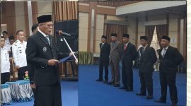 Wakil Wali Kota Sungai Penuh, Azhar Hamzah, melantik lima pejabat kepala OPD di lingkungan Pemerintah Kota Sungai Penuh, Rabu (21/10/2026).    