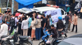 PT Tren Gen Horizon berbagi makanan gratis dalam program Jumat Berkah, Jumat (9/10/2026).