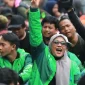 Pengemudi ojol berkumpul dan menyampaikan aspirasi terkait perlindungan serta kesejahteraan mitra pengemudi.(Foto : TRIBUNNEWS/IRWAN RISMAWAN)