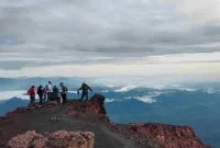TNKS mengingatkan pendaki agar menjaga kelestarian Gunung Kerinci dan Danau Gunung Tujuh dari ancaman kebakaran hutan.(Foto : Tribunjambi.com/Herupitra)