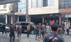 Tambang Emas Ilegal Ditindak, Warga Geruduk Polres Merangin
