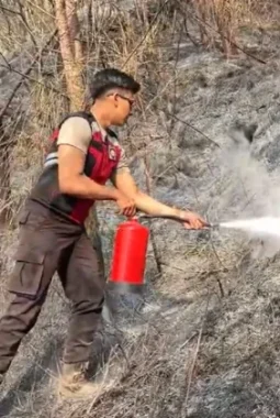 Kebakaran Gunung Sumbing, Polda Siapkan Water Bombing
