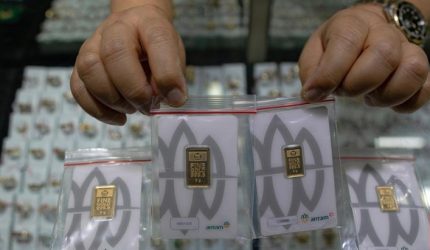 Harga emas Antam hari ini turun Rp13 ribu pada 15 Oktober 2026