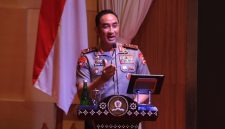 Foto: Kapolri Suyudi saat memberikan pembekalan di Lemhannas RI (dok. istimewa)