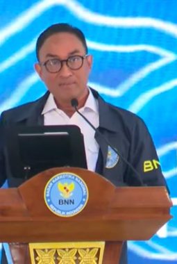 DPR RI  Resmi Setujui Suyudi Ario Seto Jadi Kapolri