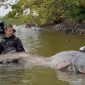 Pemancing Taklukkan Lele Raksasa, Tarung 30 Menit. Foto: Euro News