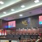 Foto: Sidang putusan gugatan terkait syarat pendidikan Gibran di MK (Mulia/detikcom)